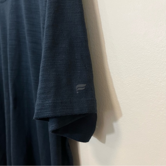 Fabletics Black Burnout Material T-Shirt - Picture 3 of 10